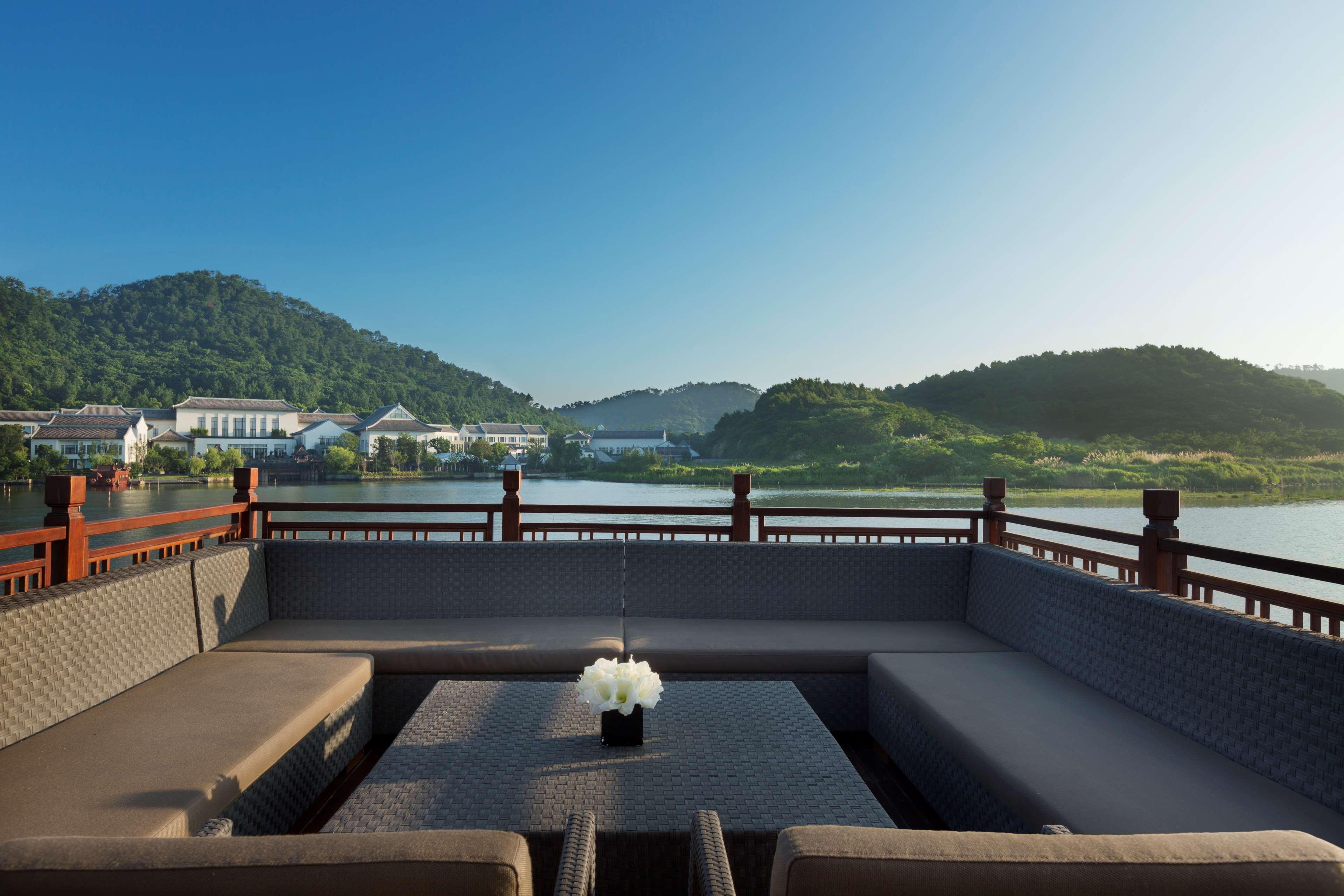 Park Hyatt Ningbo Resort & Spa Экстерьер фото